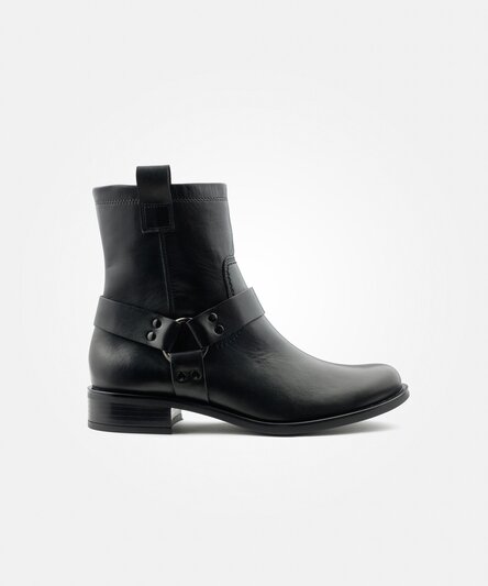 Boots with buckles, in black - Paul Green